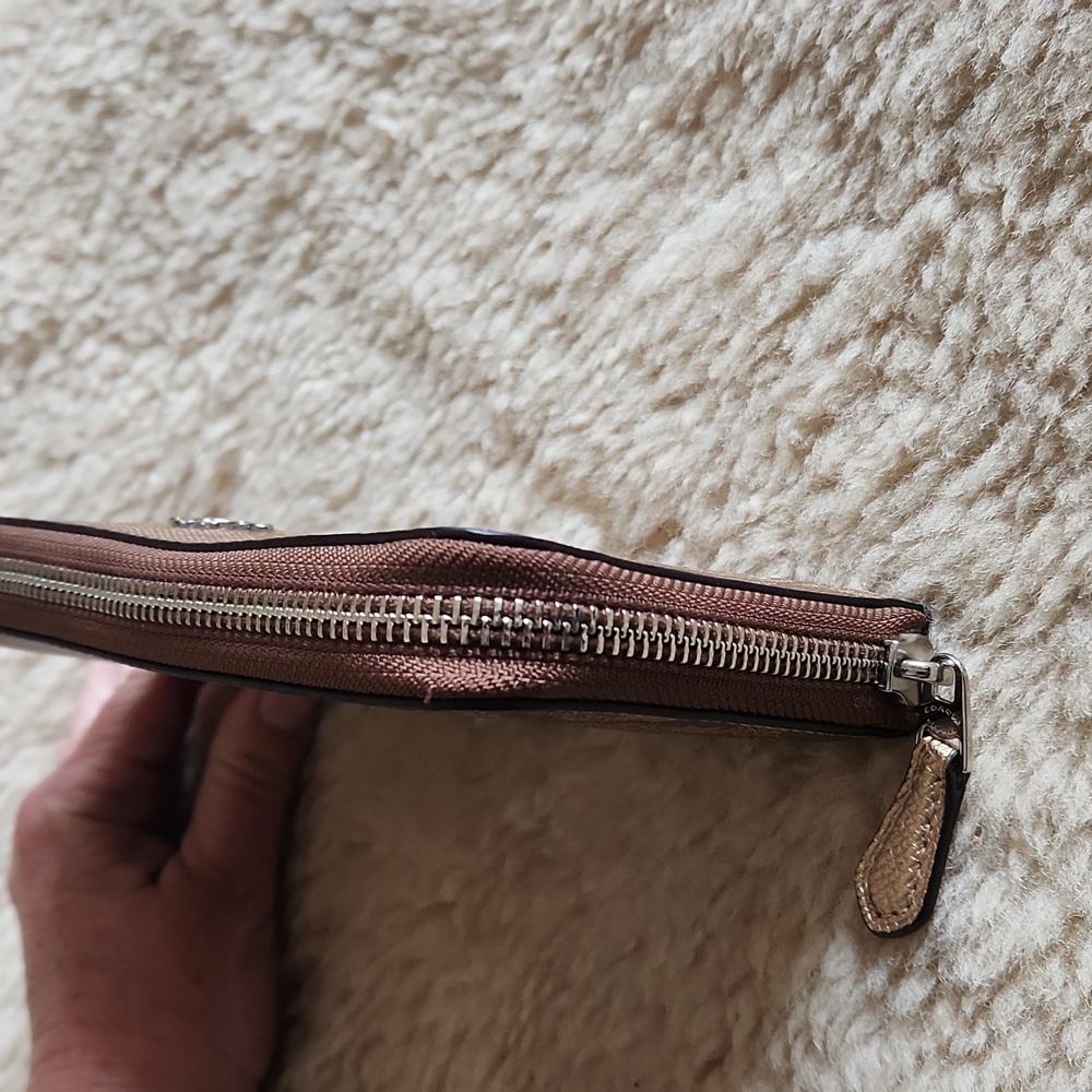 Gorgeous Coach 3/4 Zippered Signature Star Leather Long Wallet ⭐️🤎 - Picture 6 of 16